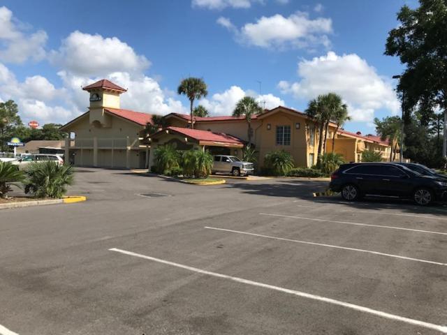 Days Inn By Wyndham Jacksonville Baymeadows Exterior photo